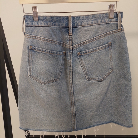 Old Navy Jean mini skirt. - Picture 3 of 5